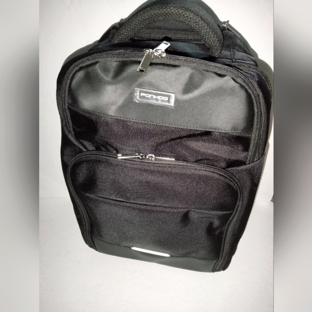 Ponhog (Size 30 L) Black Multi Compartment Laptop Travel Rolling Backpack (NEW)